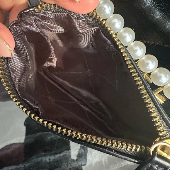 GWP Makeup bag - Picture 5 of 9